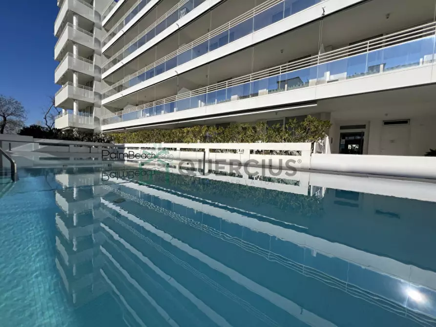 Immagine 1 di Appartamento in vendita  in via dei mille a Jesolo