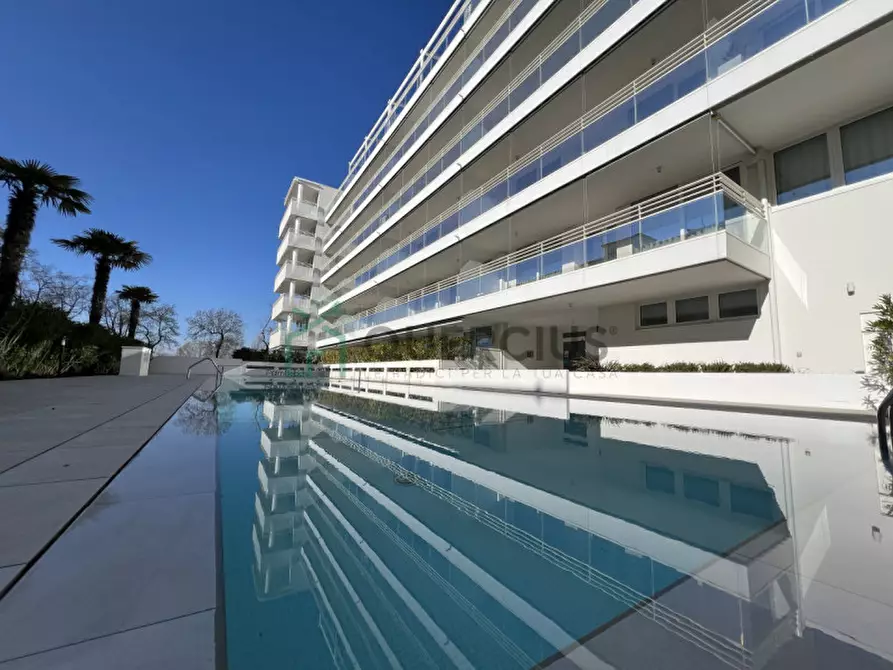 Immagine 27 di Appartamento in vendita  in via dei mille a Jesolo