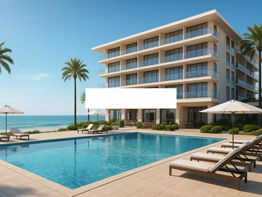 Immagine 1 di Hotel in vendita  in Piazza Aurora a Jesolo