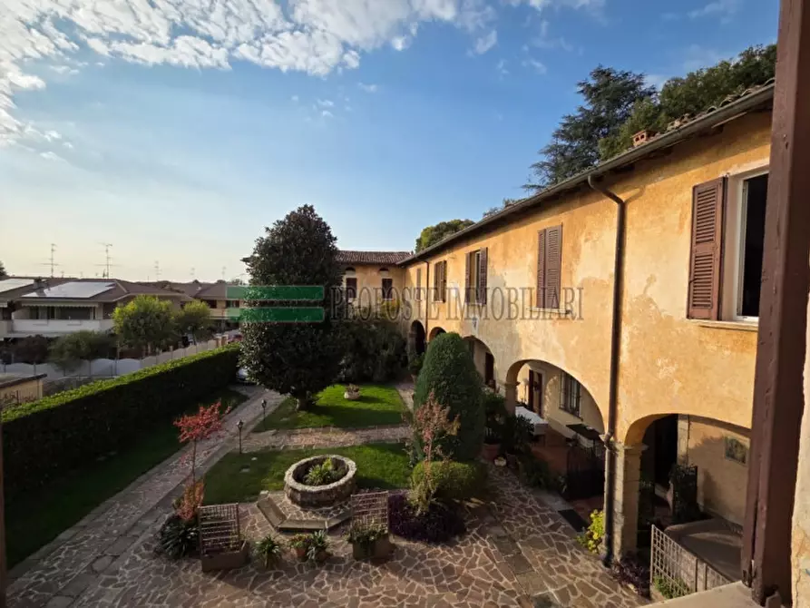 Immagine 3 di Appartamento in vendita  in Via San rocco a Rodengo-Saiano