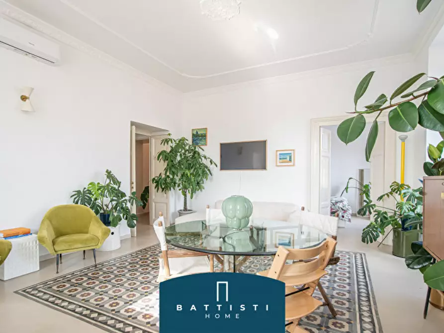 Immagine 5 di Appartamento in vendita  in Piazza Vittorio Emanuele II a Roma