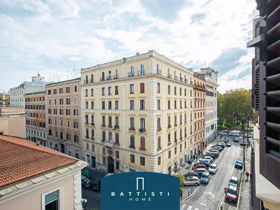 Immagine 9 di Appartamento in vendita  in Piazza Vittorio Emanuele II a Roma