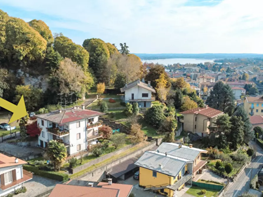 Immagine 34 di Casa trifamiliare in vendita  in via francesco medoni 4 a Arona