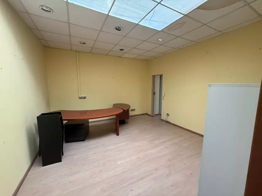 Immagine 9 di Capannone industriale in vendita  in Via Flavio Gioia 6/C a Cesano Maderno