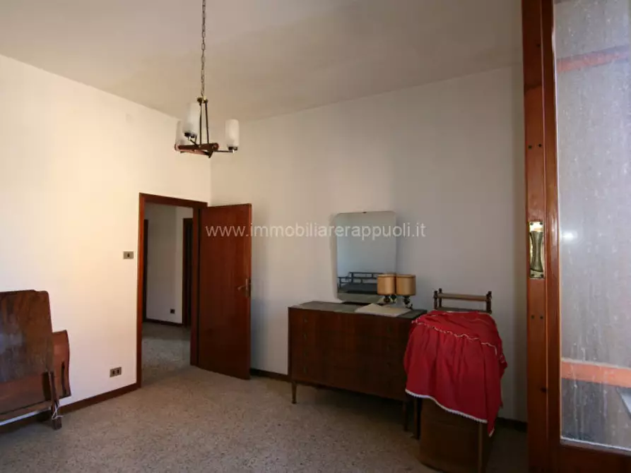 Immagine 6 di Appartamento in vendita  a Montepulciano