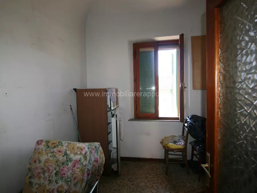 Immagine 14 di Appartamento in vendita  a Montepulciano