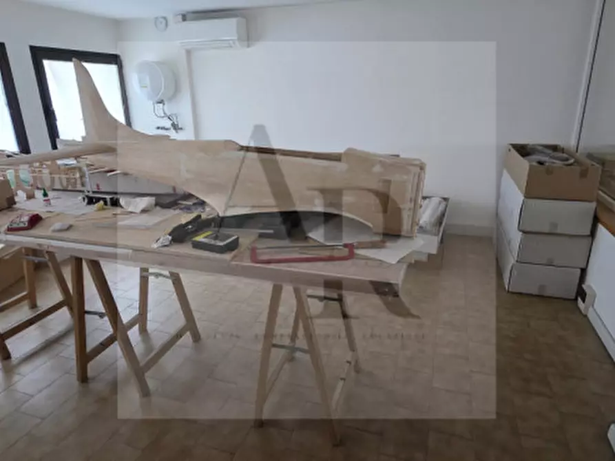 Immagine 13 di Ufficio in affitto  in Via Chiesa a Stra