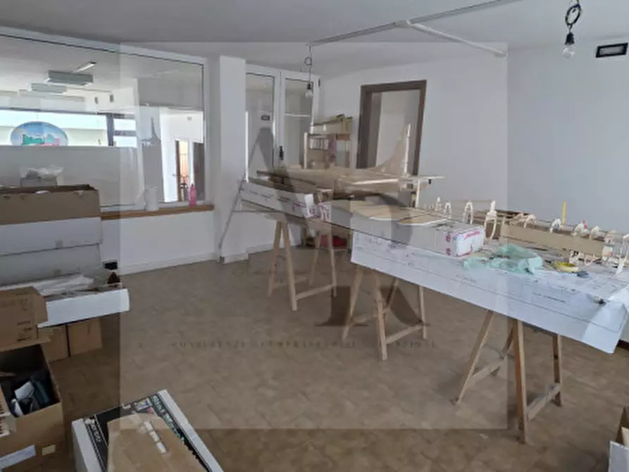 Immagine 14 di Ufficio in affitto  in Via Chiesa a Stra