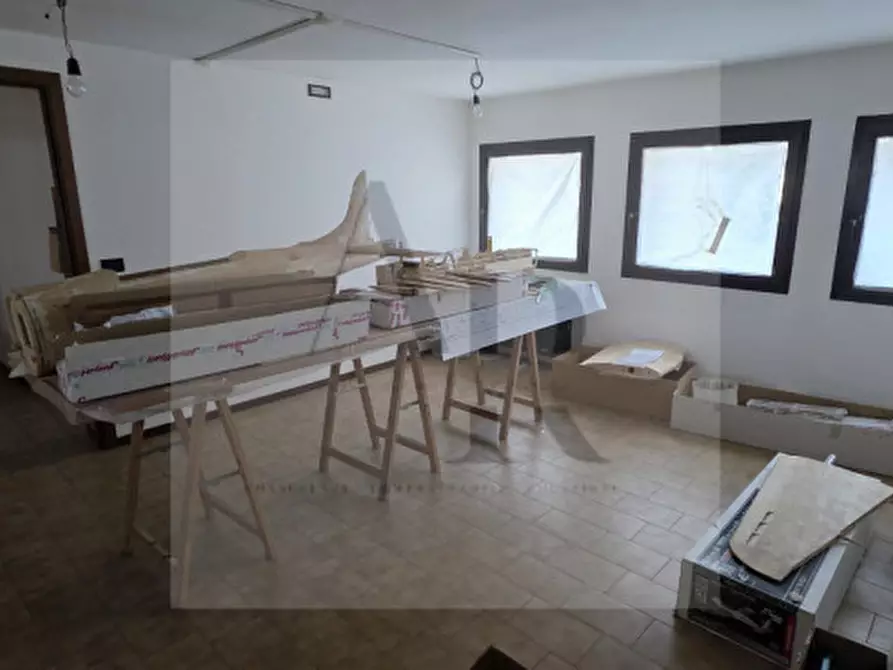 Immagine 17 di Ufficio in affitto  in Via Chiesa a Stra