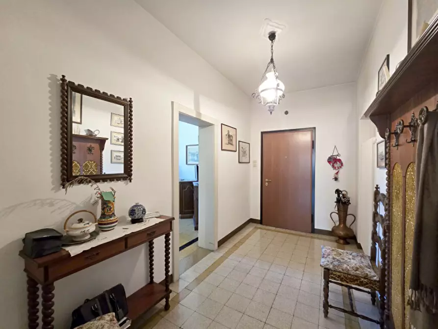 Immagine 9 di Appartamento in vendita  a Treviso