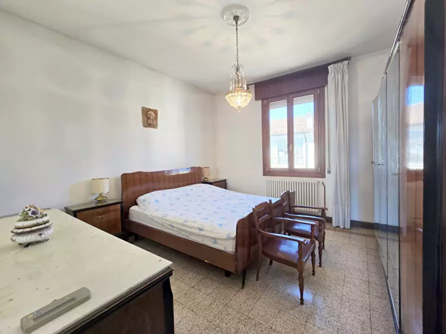 Immagine 12 di Appartamento in vendita  a Treviso