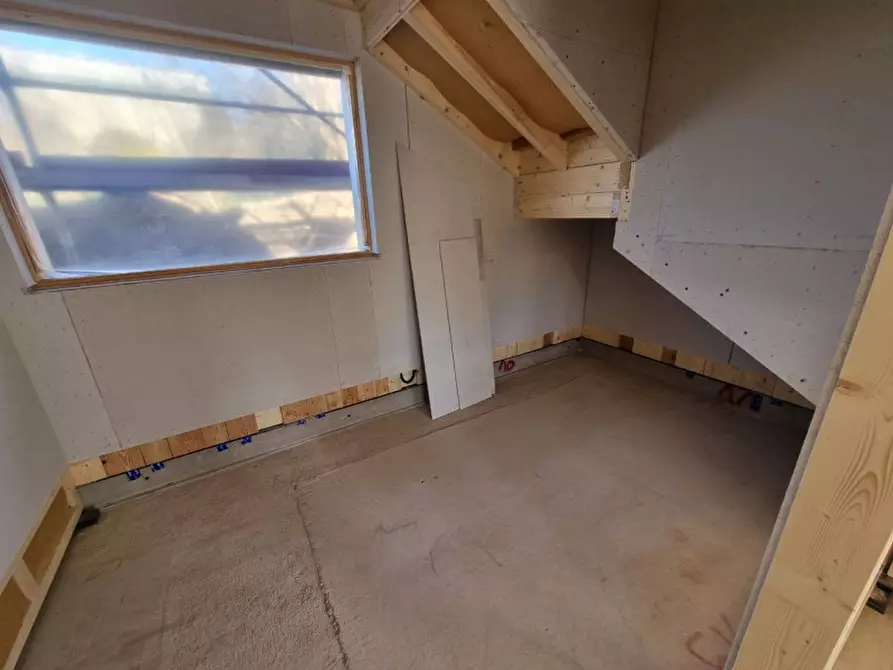 Immagine 11 di Casa indipendente in vendita  in Viale Stazione a Borgo D'anaunia