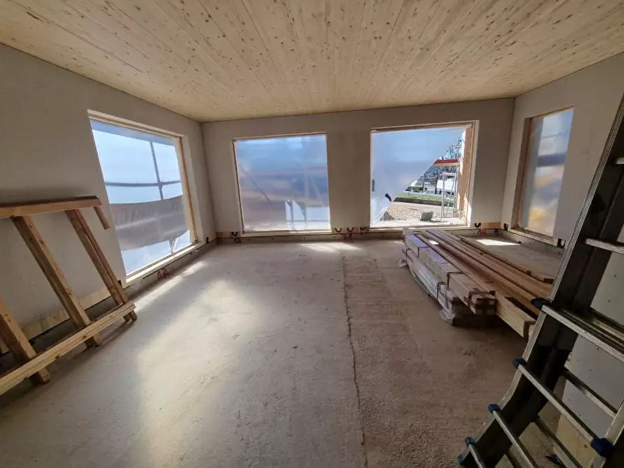 Immagine 12 di Casa indipendente in vendita  in Viale Stazione a Borgo D'anaunia