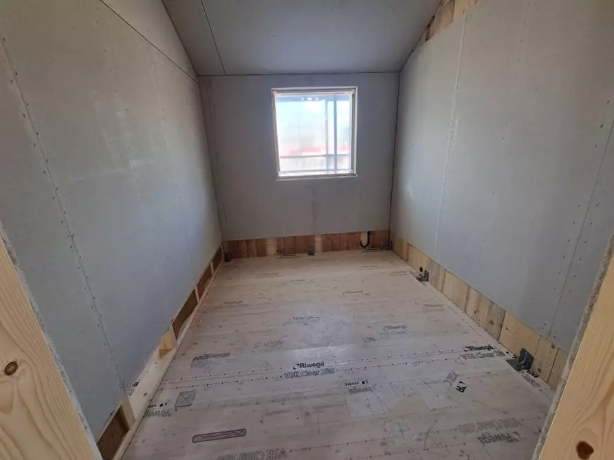 Immagine 16 di Casa indipendente in vendita  in Viale Stazione a Borgo D'anaunia