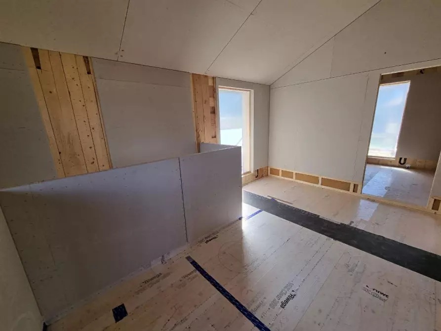 Immagine 18 di Casa indipendente in vendita  in Viale Stazione a Borgo D'anaunia