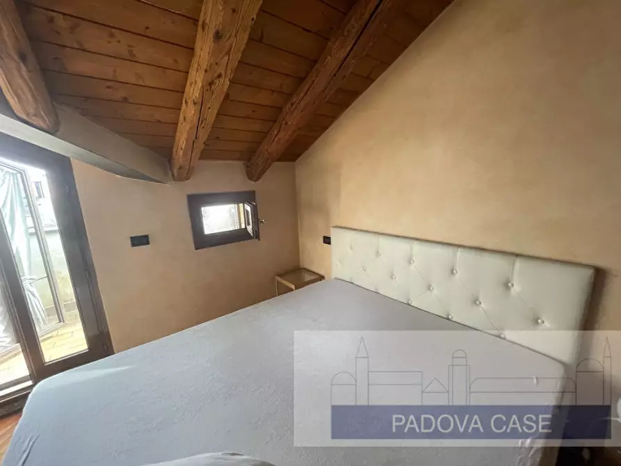 Immagine 16 di Attico in vendita  in via beltrame a Padova