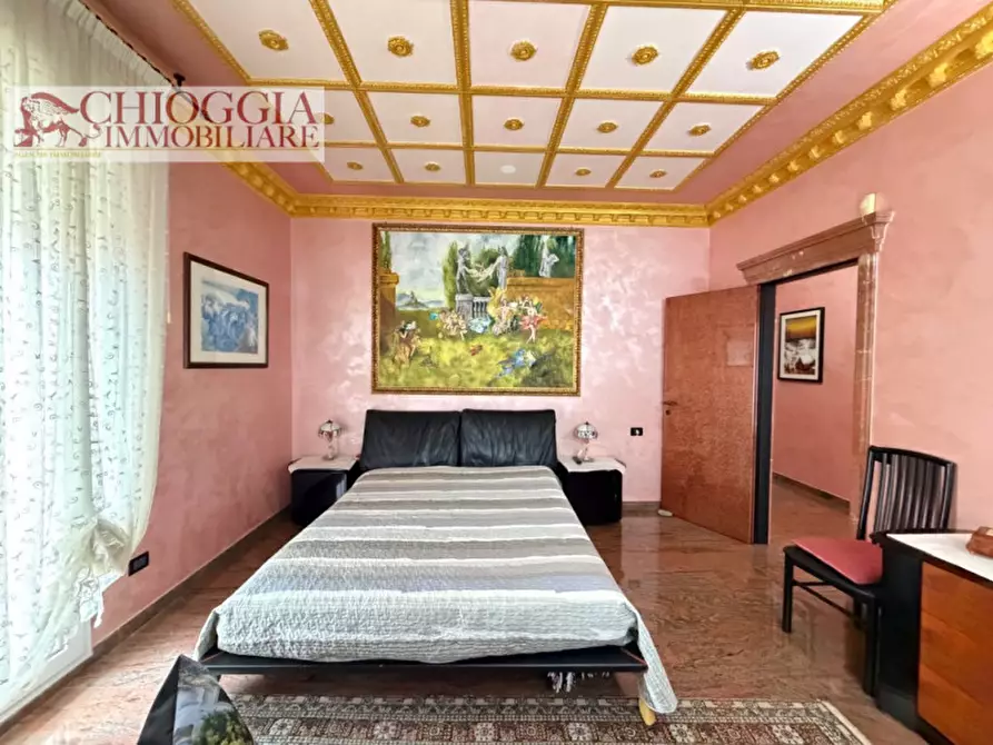 Immagine 11 di Appartamento in vendita  in Via Isola Saloni a Chioggia