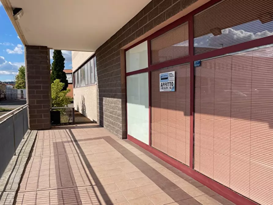 Immagine 5 di Negozio in affitto  in Via Londra 22 a Sassuolo