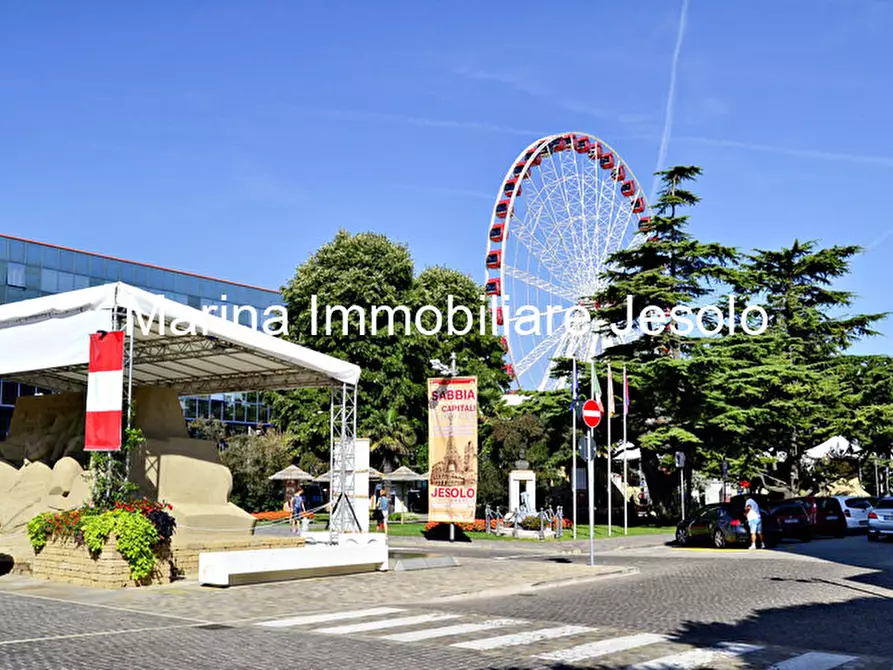 Immagine 3 di Ufficio in vendita  in Piazza Brescia a Jesolo