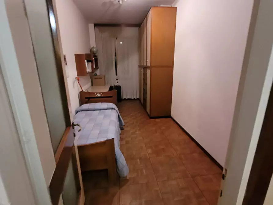 Immagine 2 di Appartamento in vendita  in Via delle Forze Armate a Milano