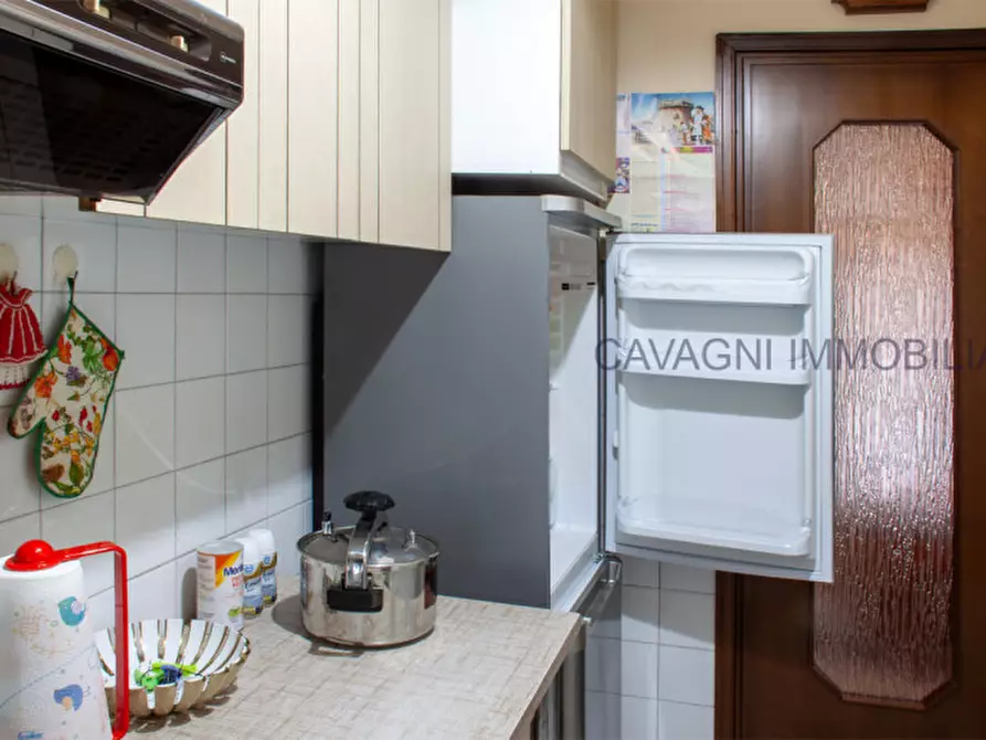 Immagine 4 di Appartamento in vendita  in via olivari a Milano