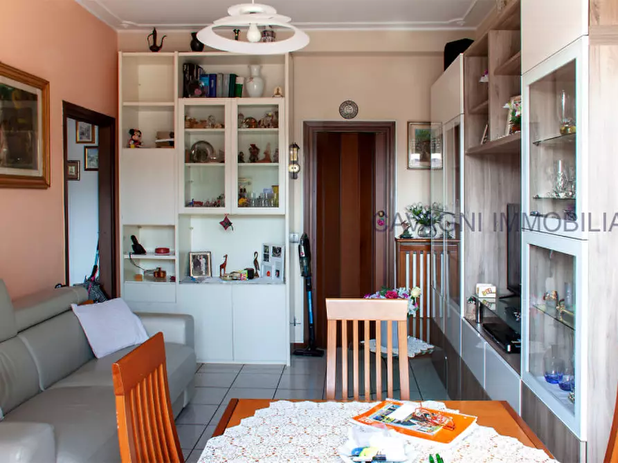 Immagine 8 di Appartamento in vendita  in via olivari a Milano