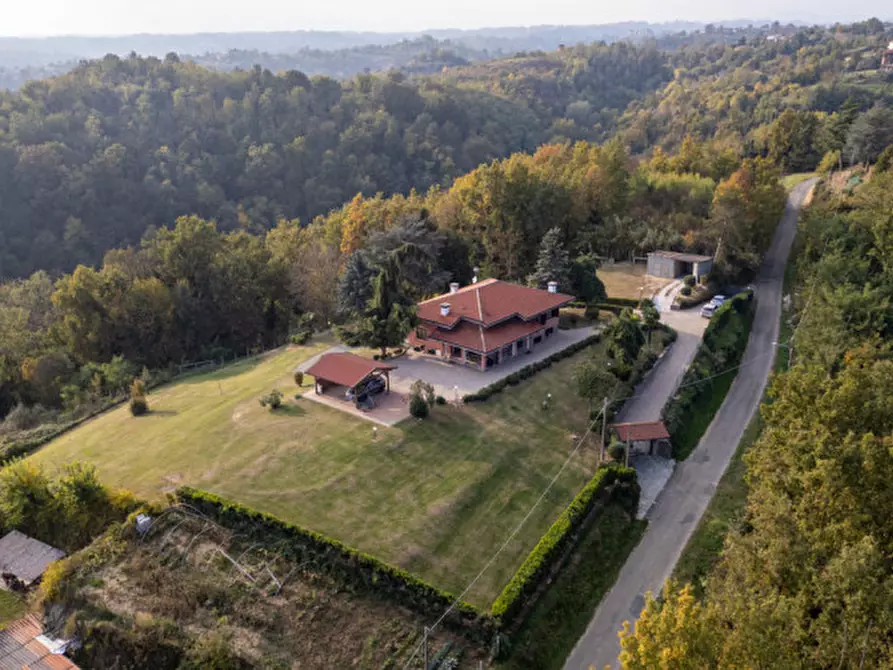 Immagine 1 di Villa in vendita  in VIA CAPRA 20 a Cossombrato
