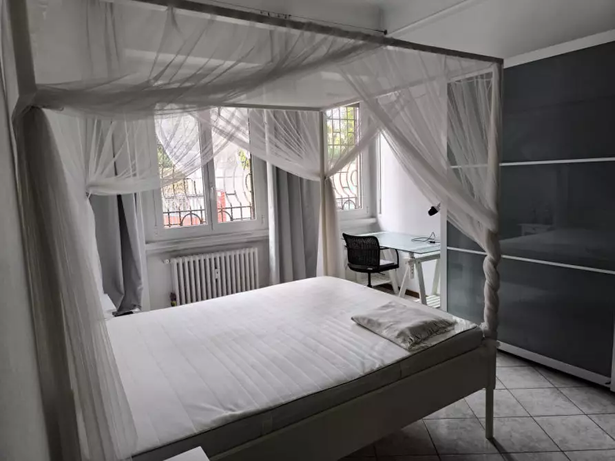 Immagine 5 di Appartamento in affitto  in Via Dolomiti a Milano