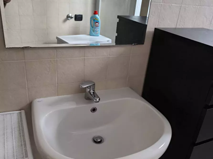 Immagine 16 di Appartamento in affitto  in Via Dolomiti a Milano