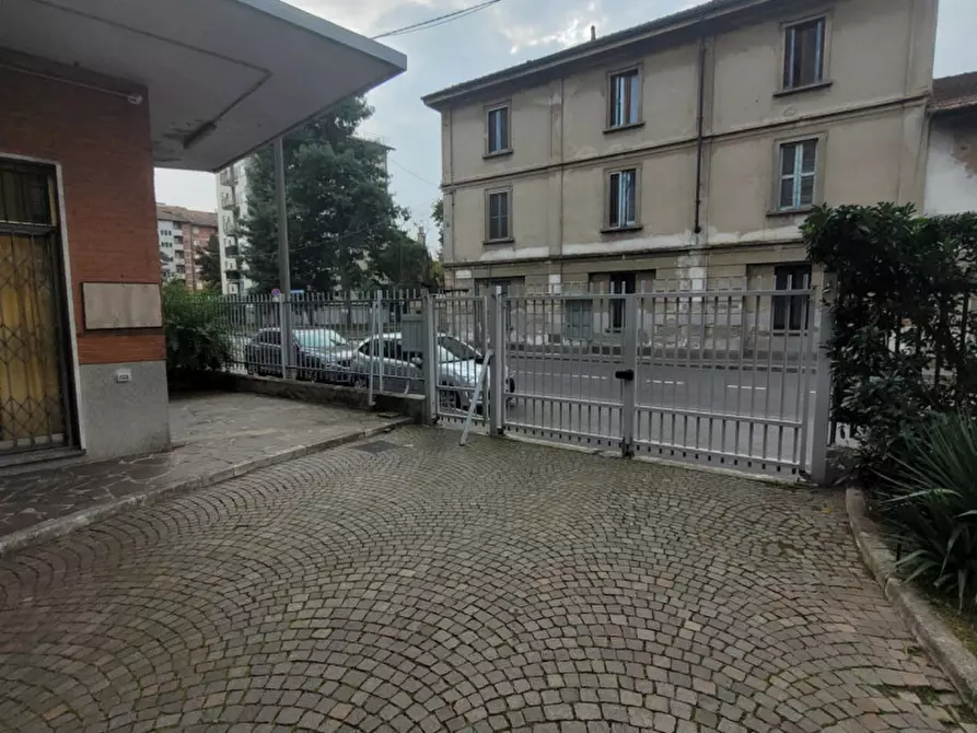 Immagine 10 di Appartamento in vendita  in Via Quinto Romano a Milano