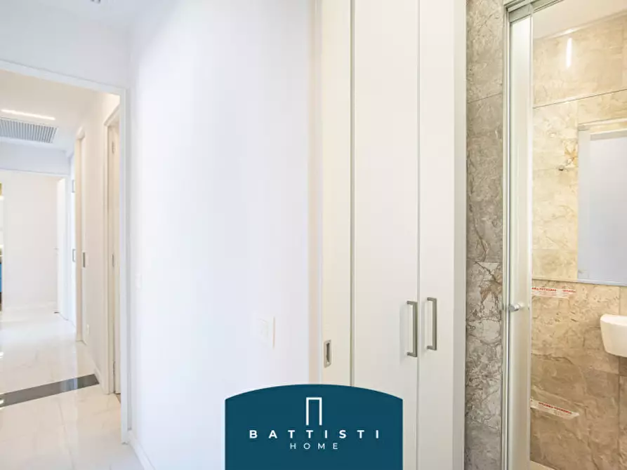 Immagine 11 di Appartamento in affitto  in Via Aniene a Roma