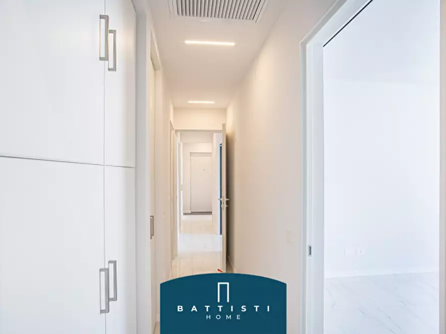 Immagine 11 di Appartamento in affitto  in Via Aniene a Roma