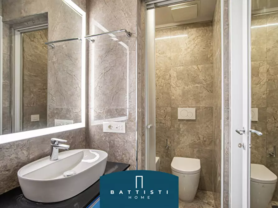 Immagine 14 di Appartamento in affitto  in Via Aniene a Roma