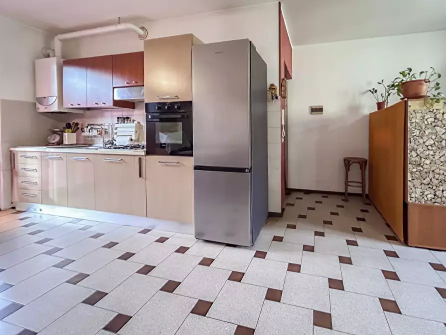 Immagine 2 di Appartamento in vendita  in Via Galileo Galilei a Sant'ambrogio Di Valpolicella