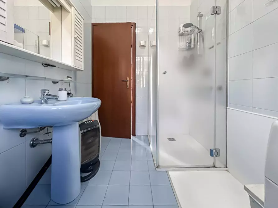 Immagine 14 di Appartamento in vendita  in Via Galileo Galilei a Sant'ambrogio Di Valpolicella