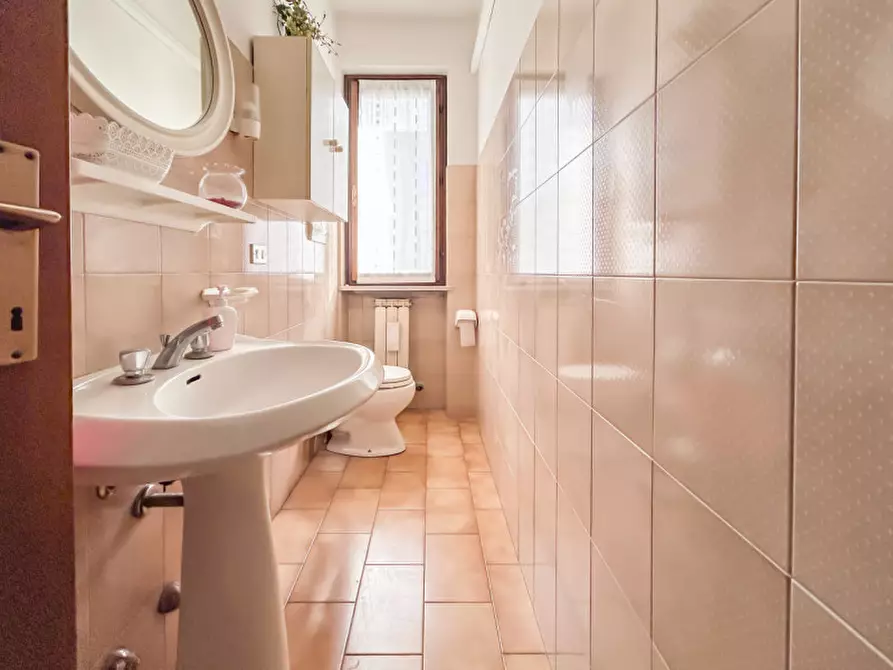 Immagine 18 di Appartamento in vendita  in Via Galileo Galilei a Sant'ambrogio Di Valpolicella