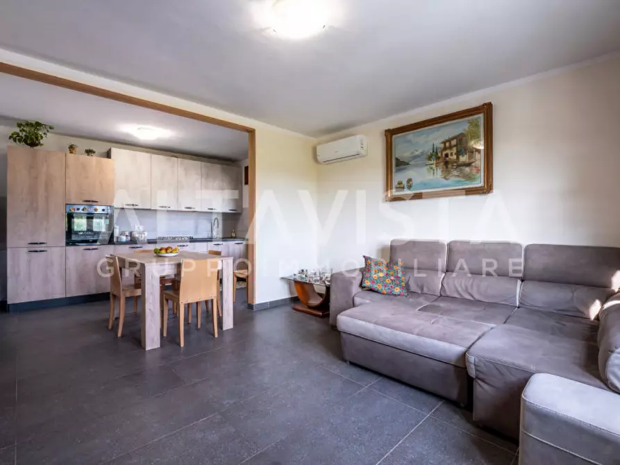 Immagine 1 di Appartamento in vendita  in Via Santa Giustina a Montichiari