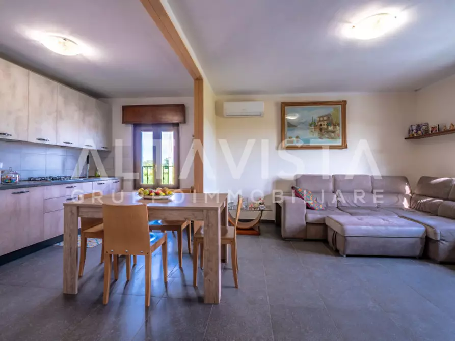 Immagine 4 di Appartamento in vendita  in Via Santa Giustina a Montichiari