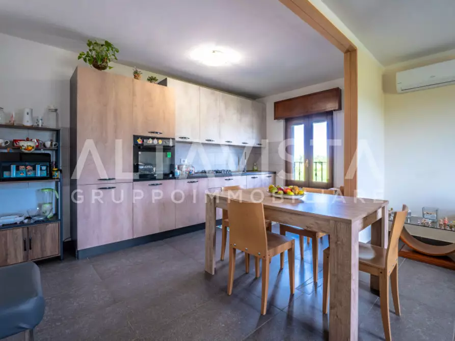 Immagine 9 di Appartamento in vendita  in Via Santa Giustina a Montichiari