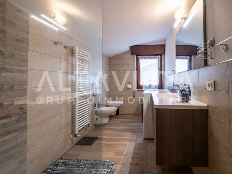 Immagine 27 di Appartamento in vendita  in Via Santa Giustina a Montichiari