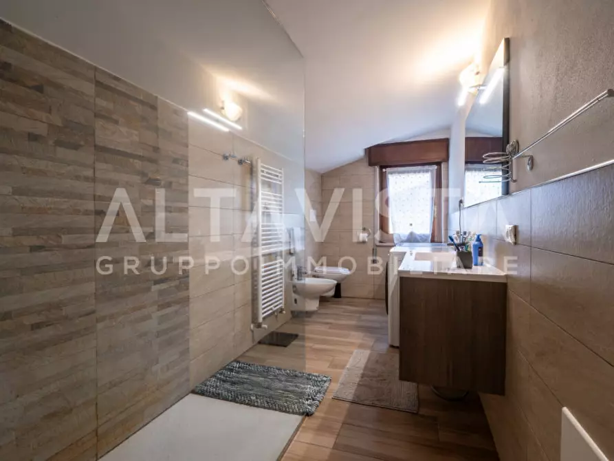 Immagine 28 di Appartamento in vendita  in Via Santa Giustina a Montichiari