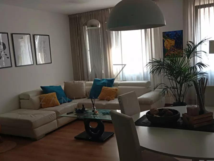 Immagine 1 di Appartamento in affitto  in Corso XXIX Aprile a Castelfranco Veneto