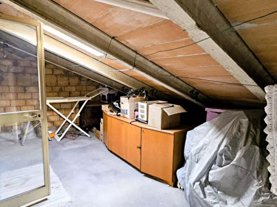 Immagine 59 di Casa bifamiliare in vendita  a Fano