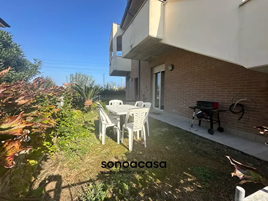 Immagine 11 di Appartamento in vendita  in Strada Nazionale Adriatica Sud, 357 a Fano