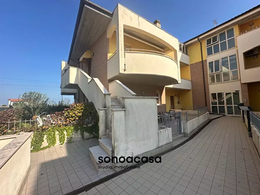 Immagine 18 di Appartamento in vendita  in Strada Nazionale Adriatica Sud, 357 a Fano