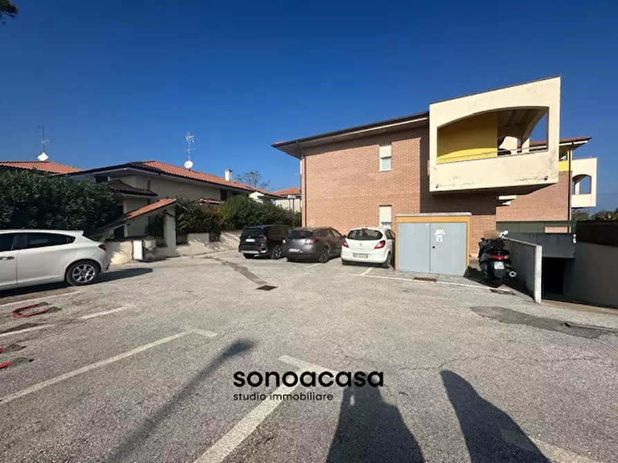 Immagine 20 di Appartamento in vendita  in Strada Nazionale Adriatica Sud, 357 a Fano