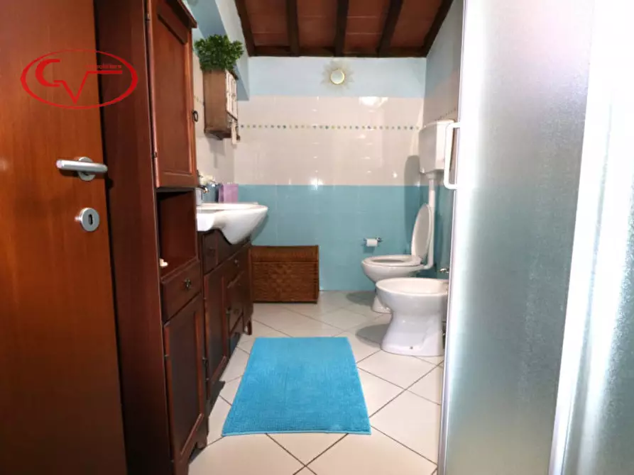 Immagine 21 di Villetta a schiera in vendita  in Via Diga a Cavriglia