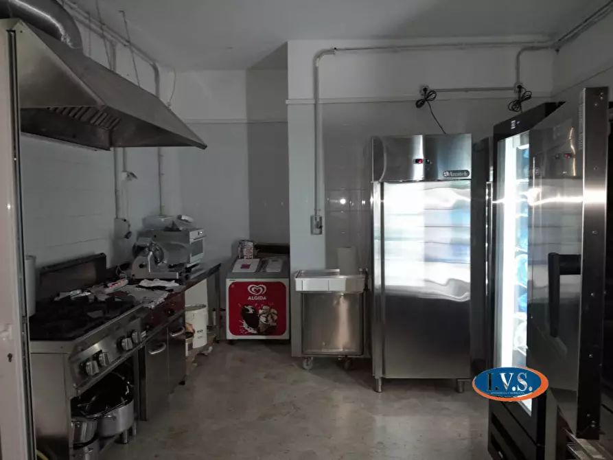 Immagine 19 di Attività commerciale in vendita  in Via Arzignano 9/11 a Vicenza