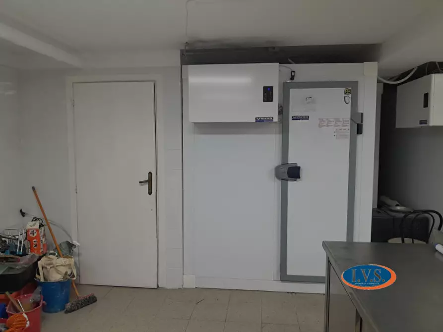 Immagine 23 di Attività commerciale in vendita  in Via Arzignano 9/11 a Vicenza