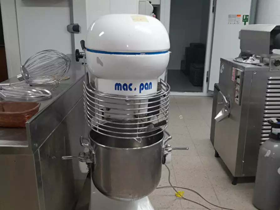 Immagine 25 di Attività commerciale in vendita  in Via Arzignano 9/11 a Vicenza